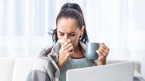 Насморк помогает защититься от ковида