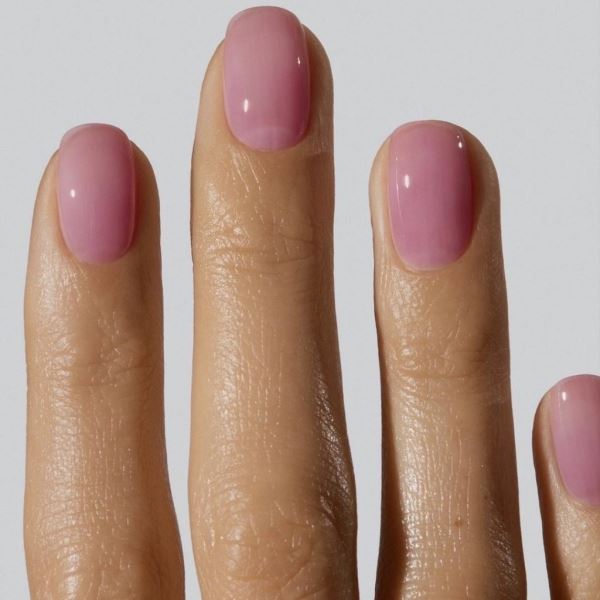 10 трендовых идей маникюра на последний звонок