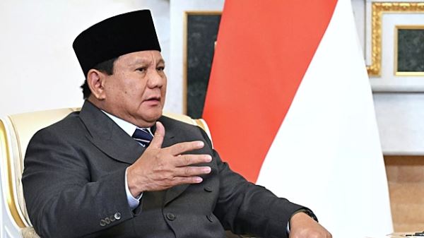 Президент Индонезии согласился с требованиями протестующих