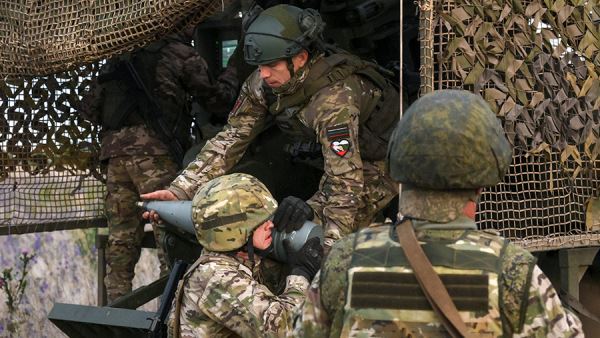 Путин заявил о повсеместном наступлении всех группировок ВС РФ в зоне СВО