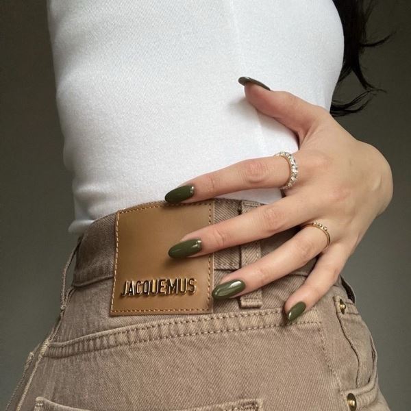 Шик и красота: как сделать ногти плотными и блестящими