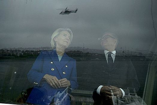 Болгария отказалась расследовать инцидент с самолетом фон дер Ляйен