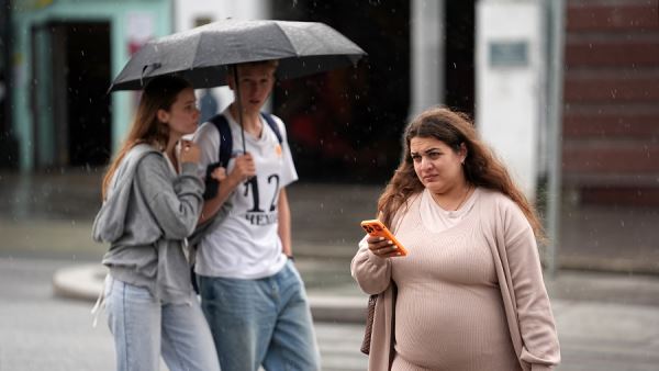 Синоптики спрогнозировали похолодание до +17 и небольшой дождь в Москве 2 сентября