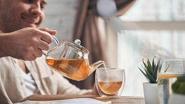 Горячий чай может обернуться раком пищевода