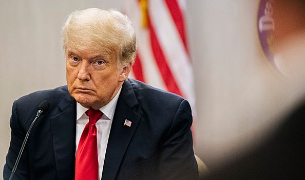 Трамп заявил, что считает пошлины лучшим инструментом давления на РФ